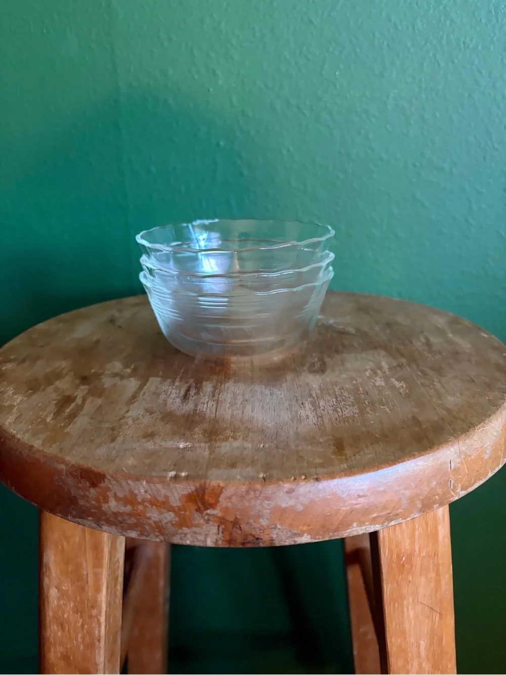 Vintage Pyrex Stacking Clear Glass Custard Cups with Scalloped Edges, set of 3